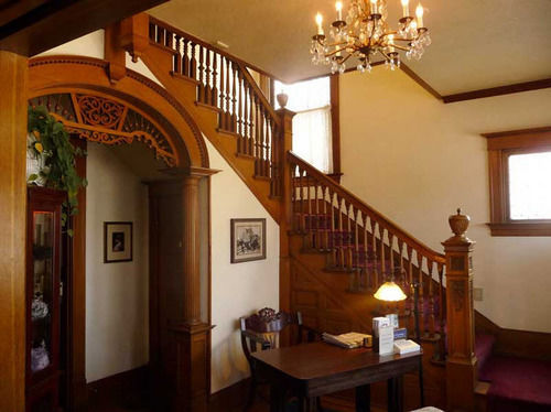 Crescent Lily Bed & Breakfast 2*