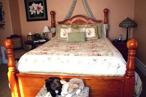 Lennox House 3*