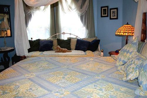 Lennox House Hotel 3*