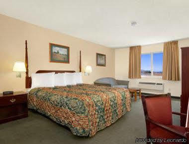 Hotel Western Airport