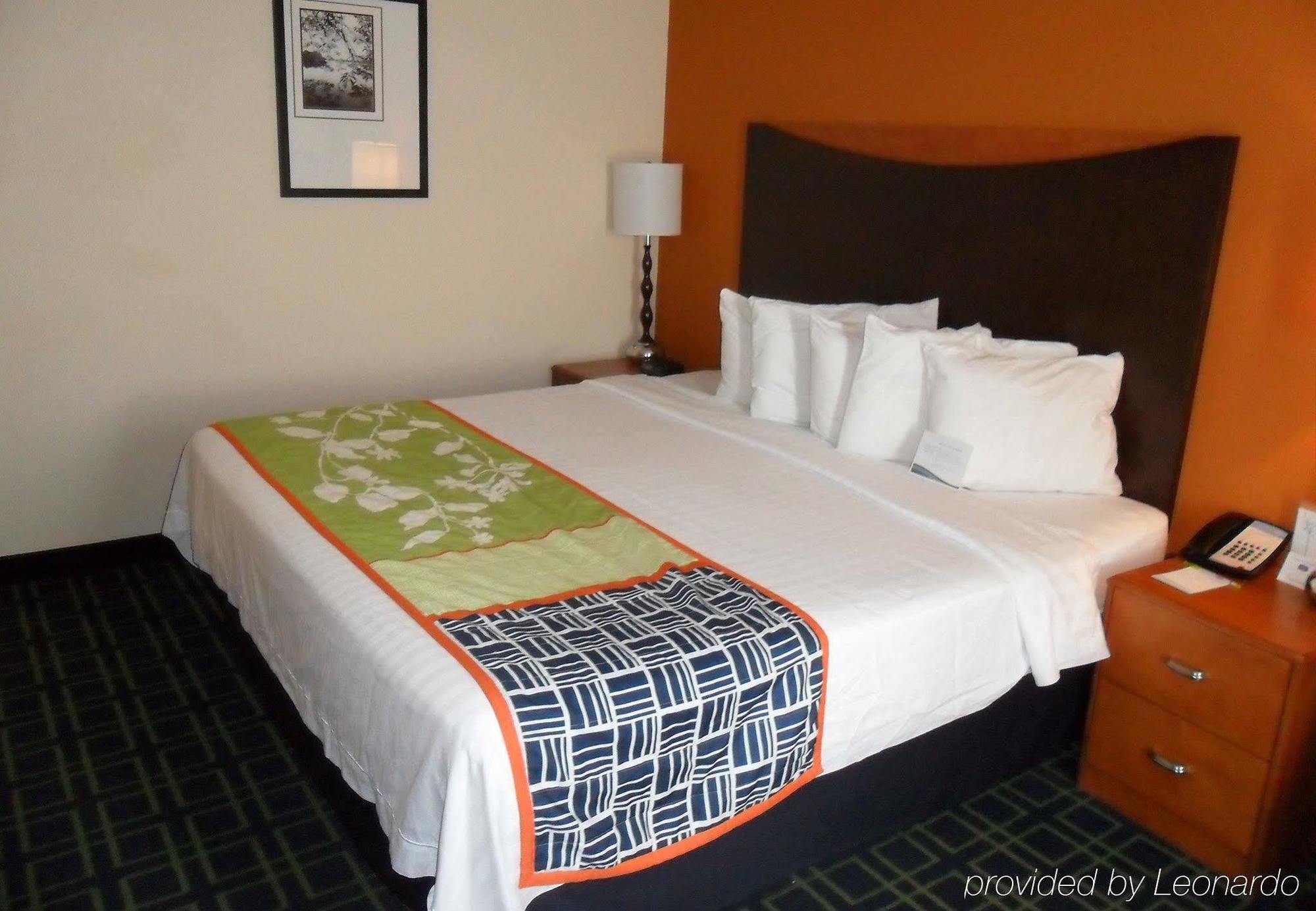 Hotel Fairfield & South
