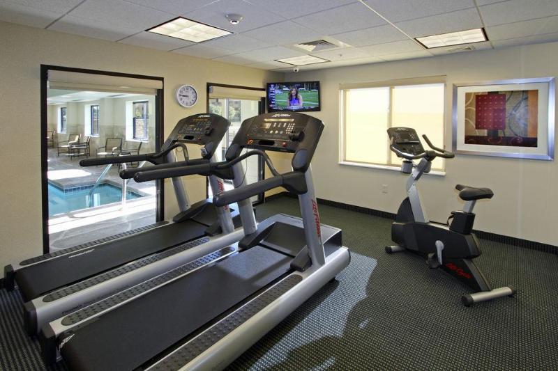 Express & Colorado Springs-airport By Ihg Hotel