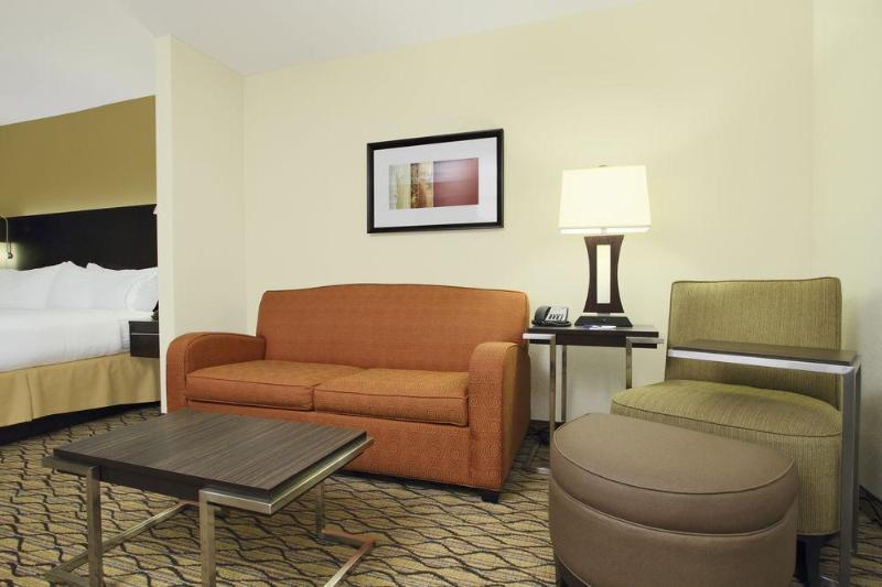 Express & Colorado Springs-airport By Ihg 3* Colorado Springs