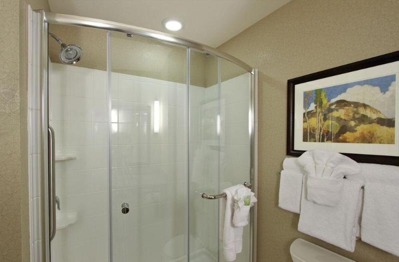 Hotel Express & Colorado Springs-airport By Ihg 3*