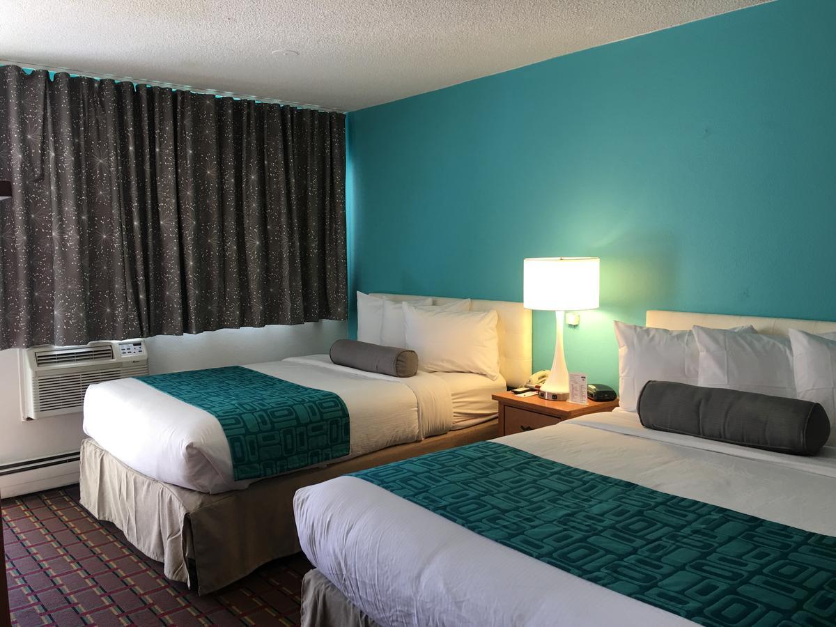Howard Johnson By Wyndham *