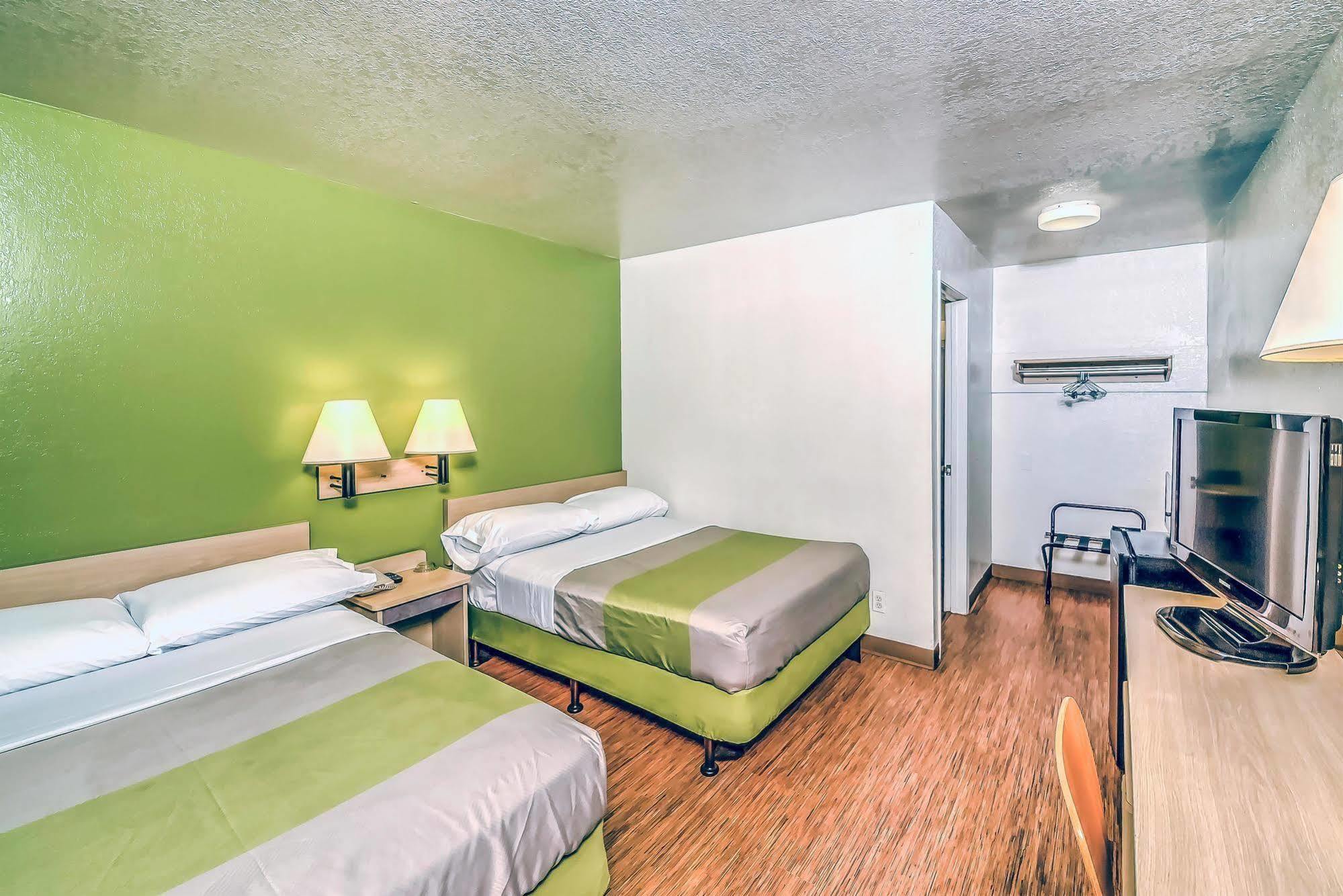 Inn Park By Radisson, 2*