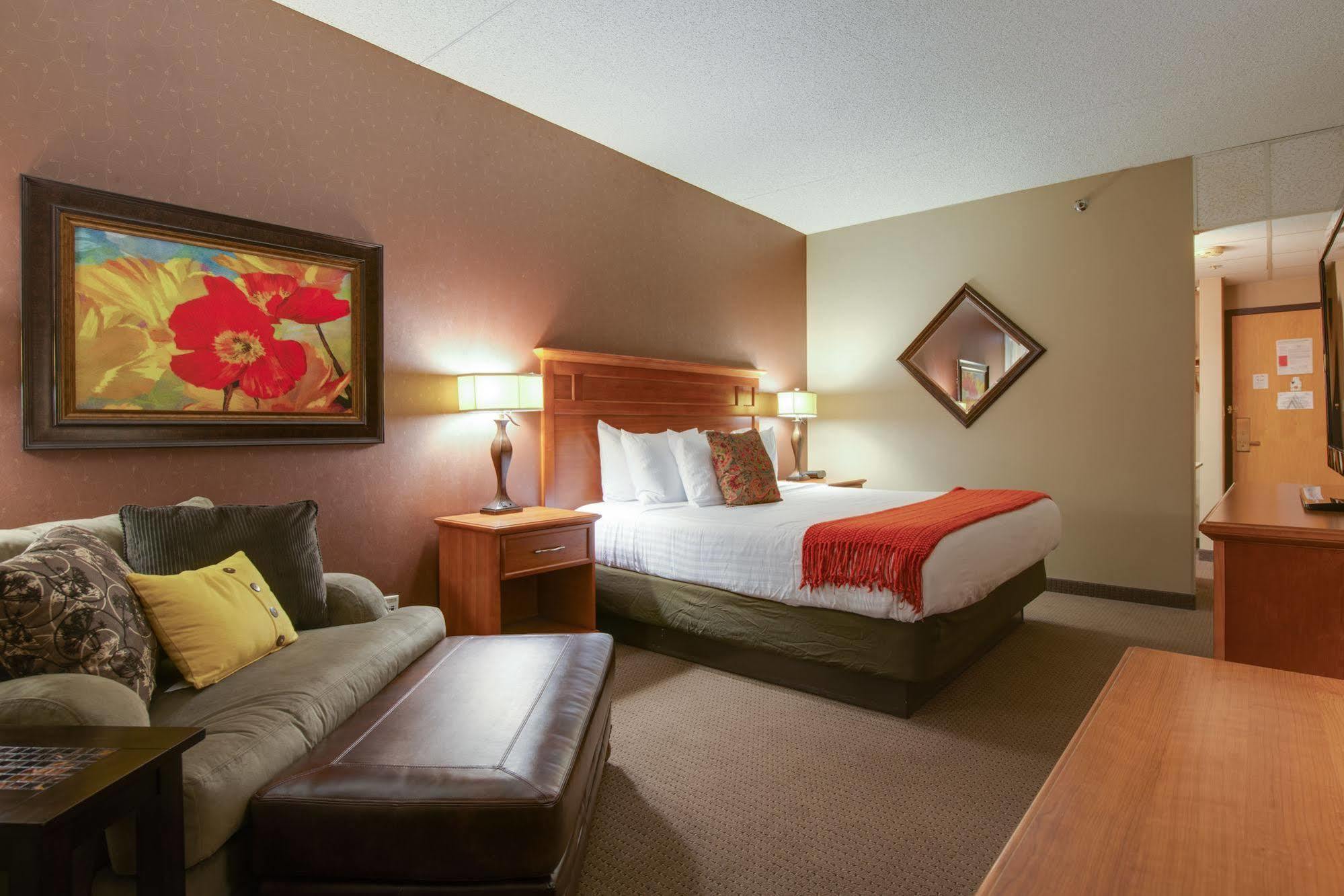 The Academy Hotel Colorado Springs