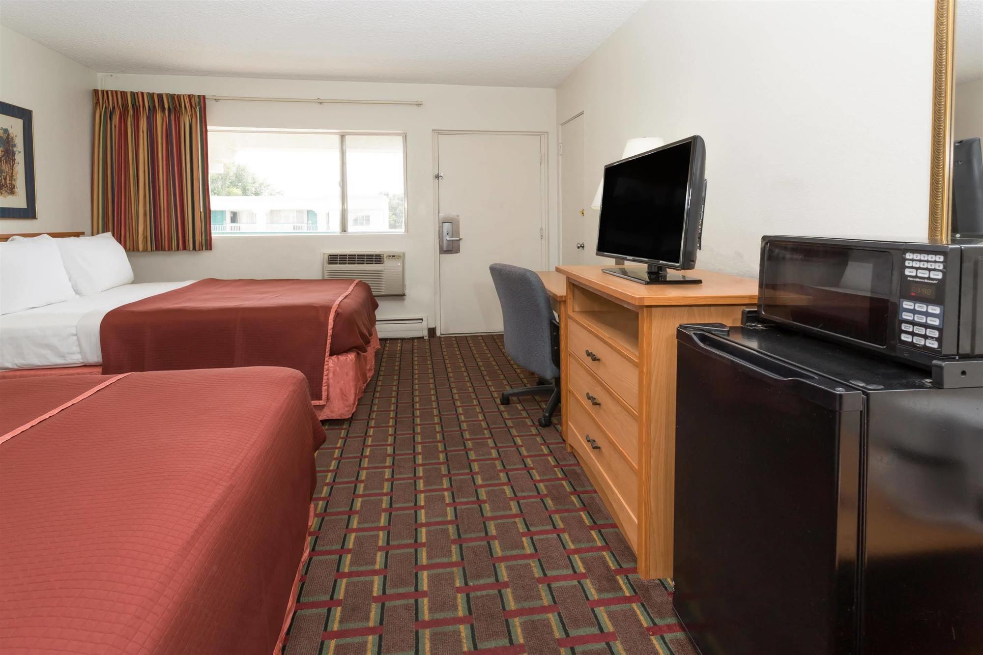 Hotel Howard Johnson By Wyndham