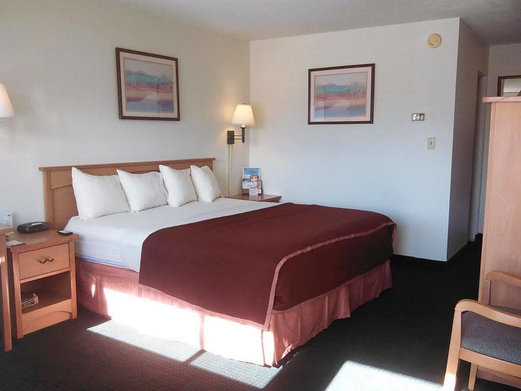 Howard Johnson By Wyndham *