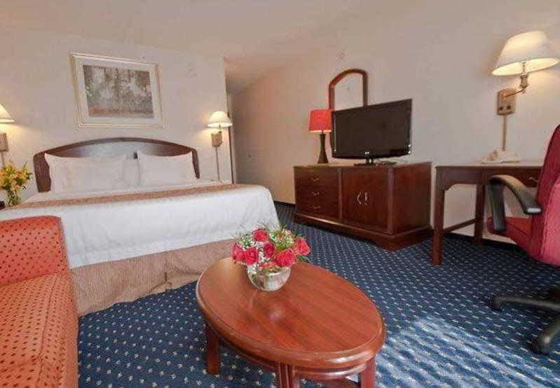 Courtyard By Marriott South Hotel 3*