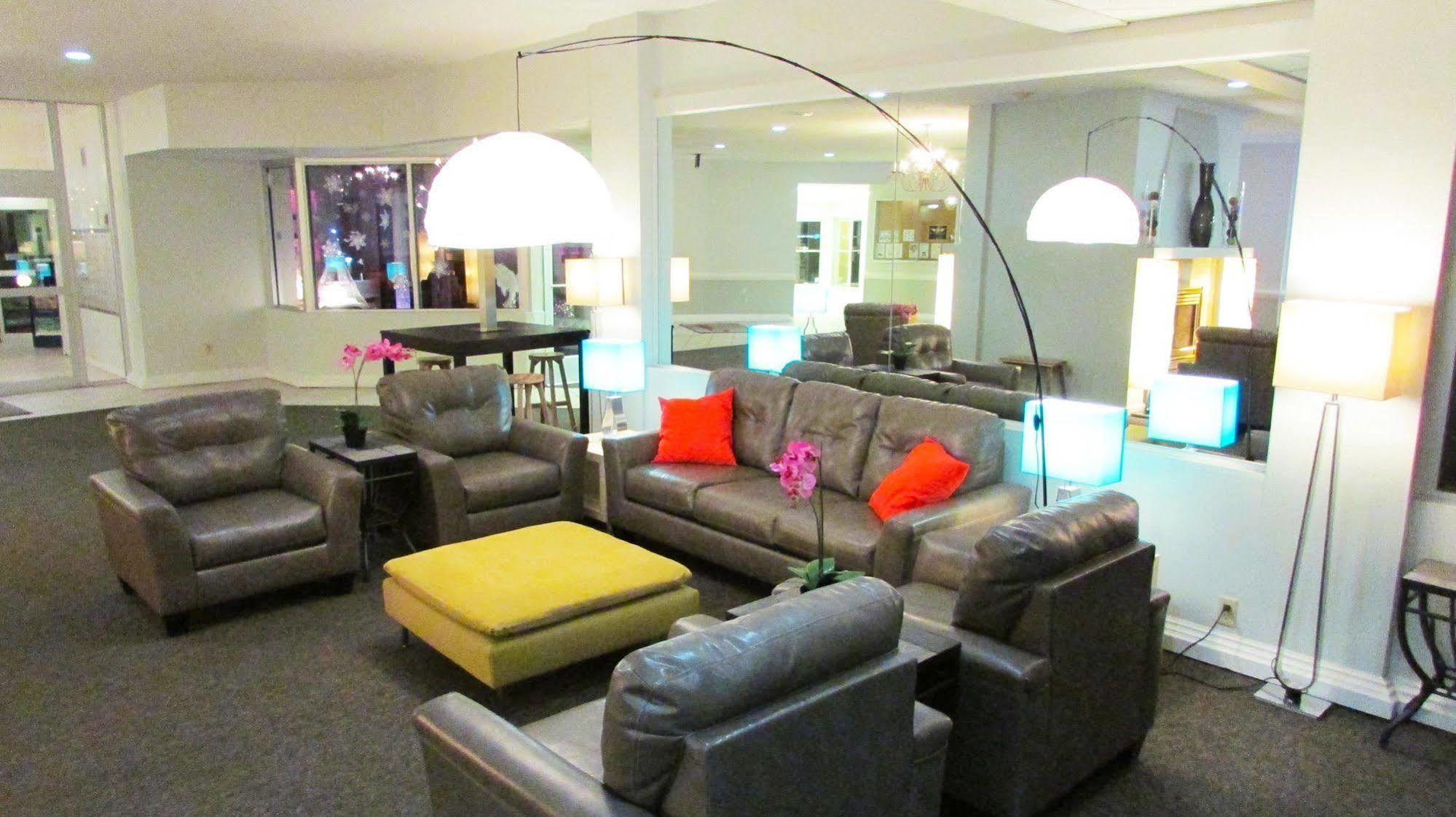 Satellite Hotel 3*