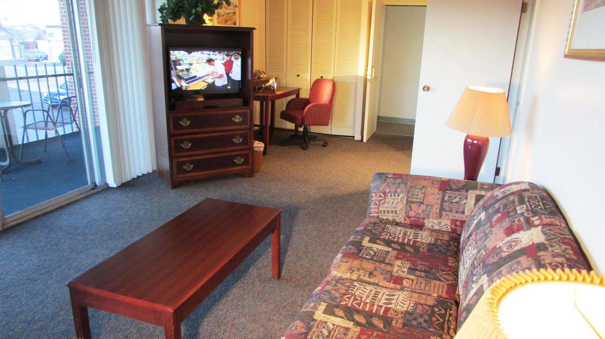 Hotel Satellite 3*