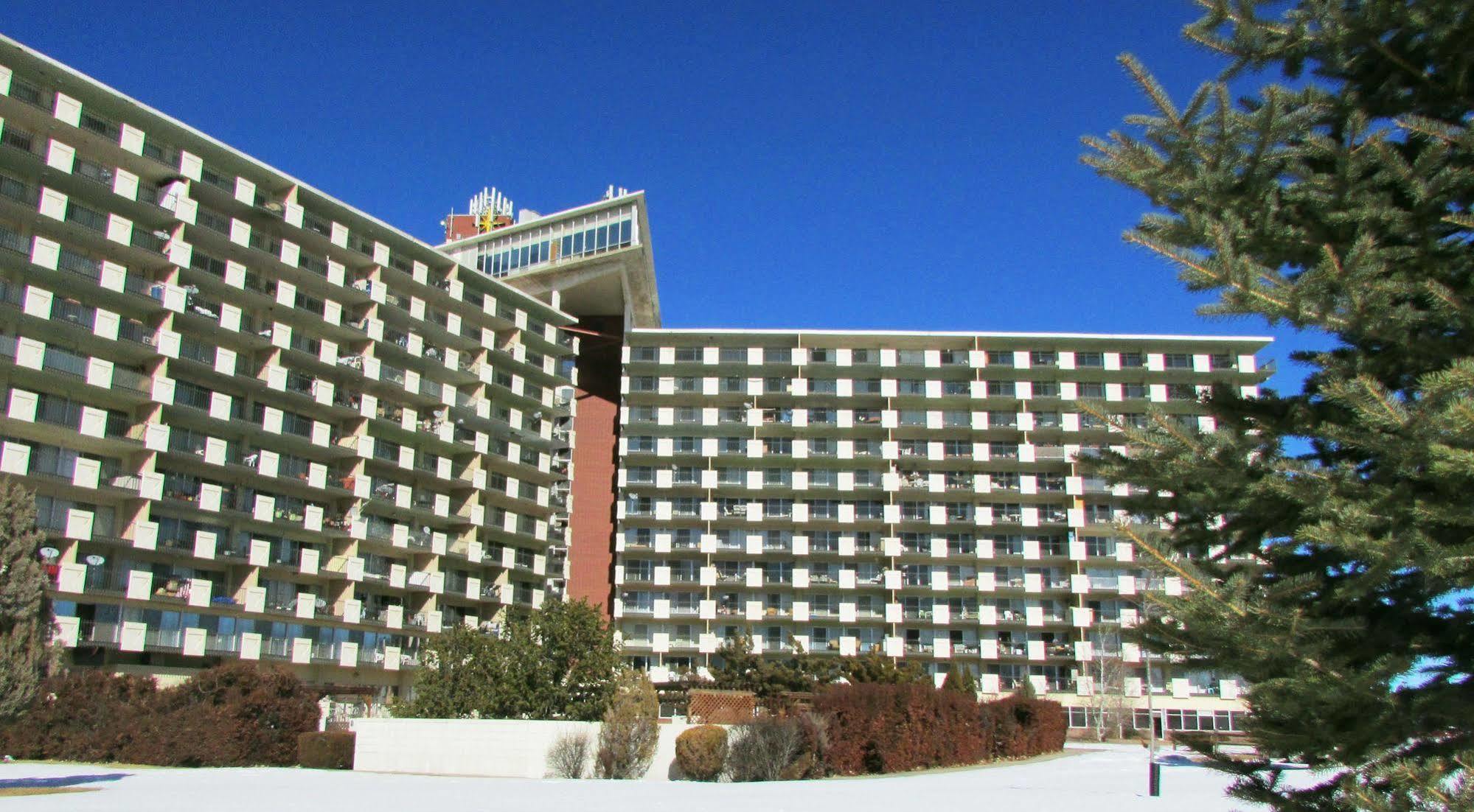 Hotel Satellite Colorado Springs