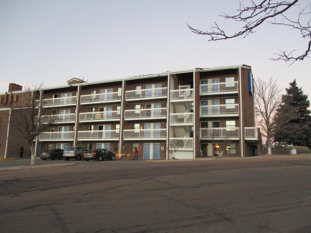 6 Colorado Springs, Colorado - Air Force Academy Hotel Colorado Springs
