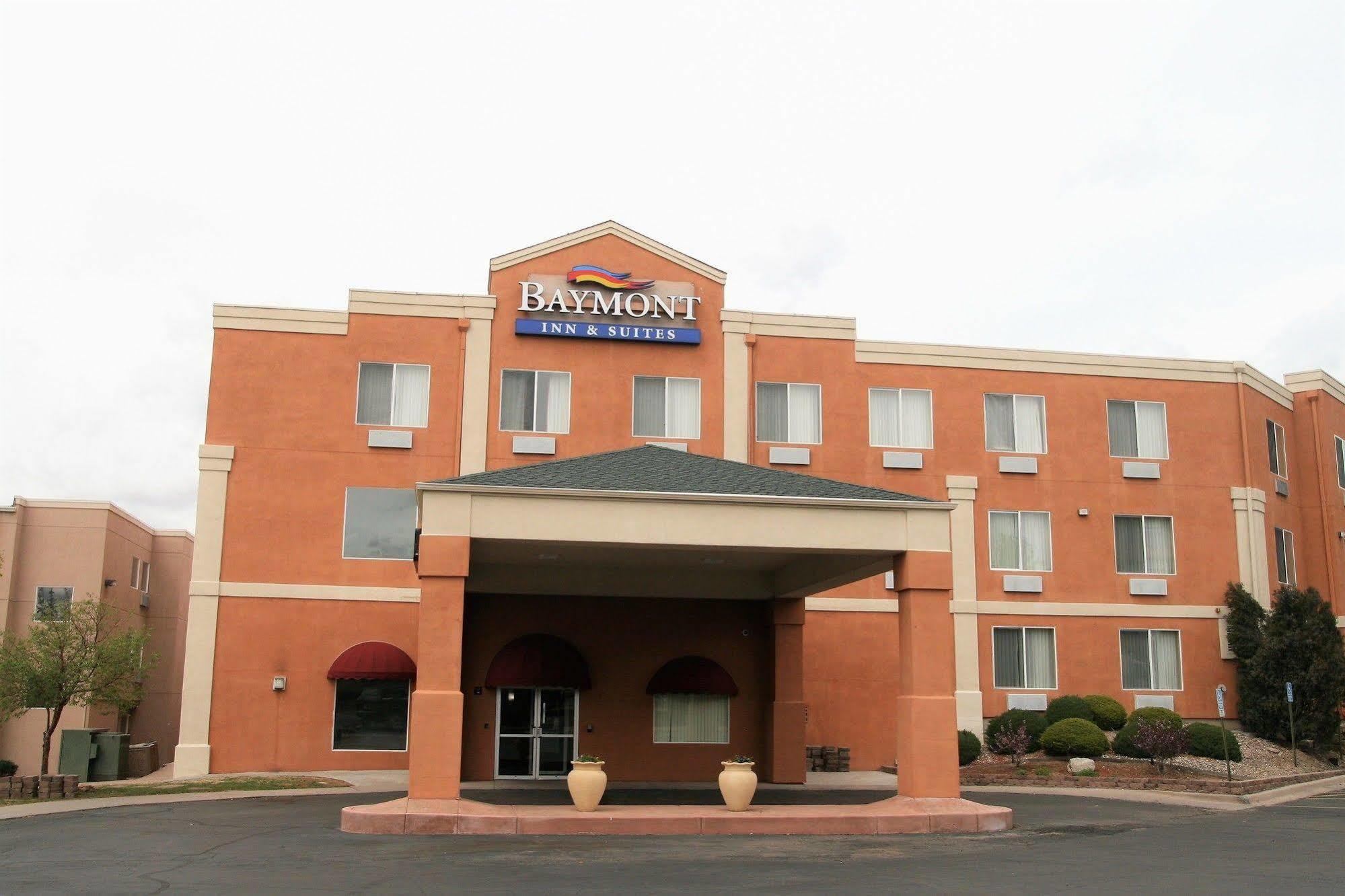 Baymont By Wyndham Hotel