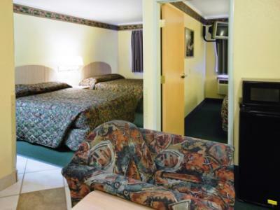 Baymont By Wyndham Garden Of The Gods 3* Colorado Springs