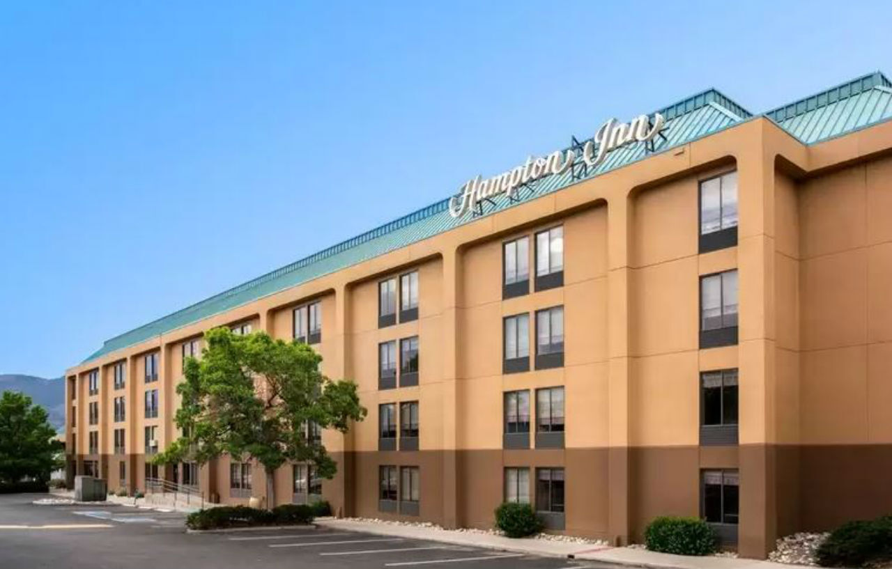 Spark By Hilton I 25 Hotel