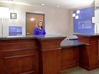 Hotel Express & Colorado Springs-airport By Ihg