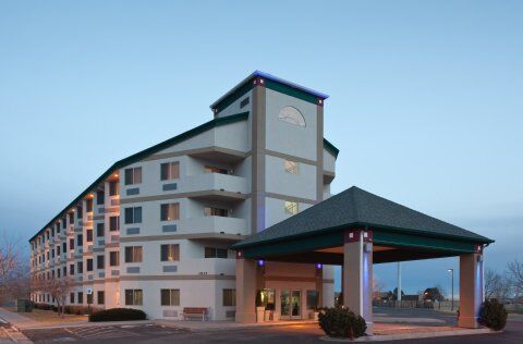 Express & Colorado Springs-airport By Ihg Colorado Springs