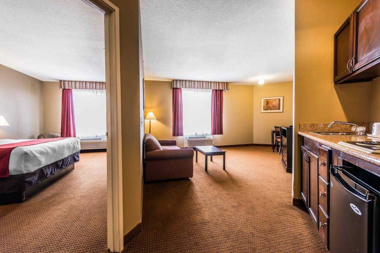 Baymont By Wyndham Colorado Springs