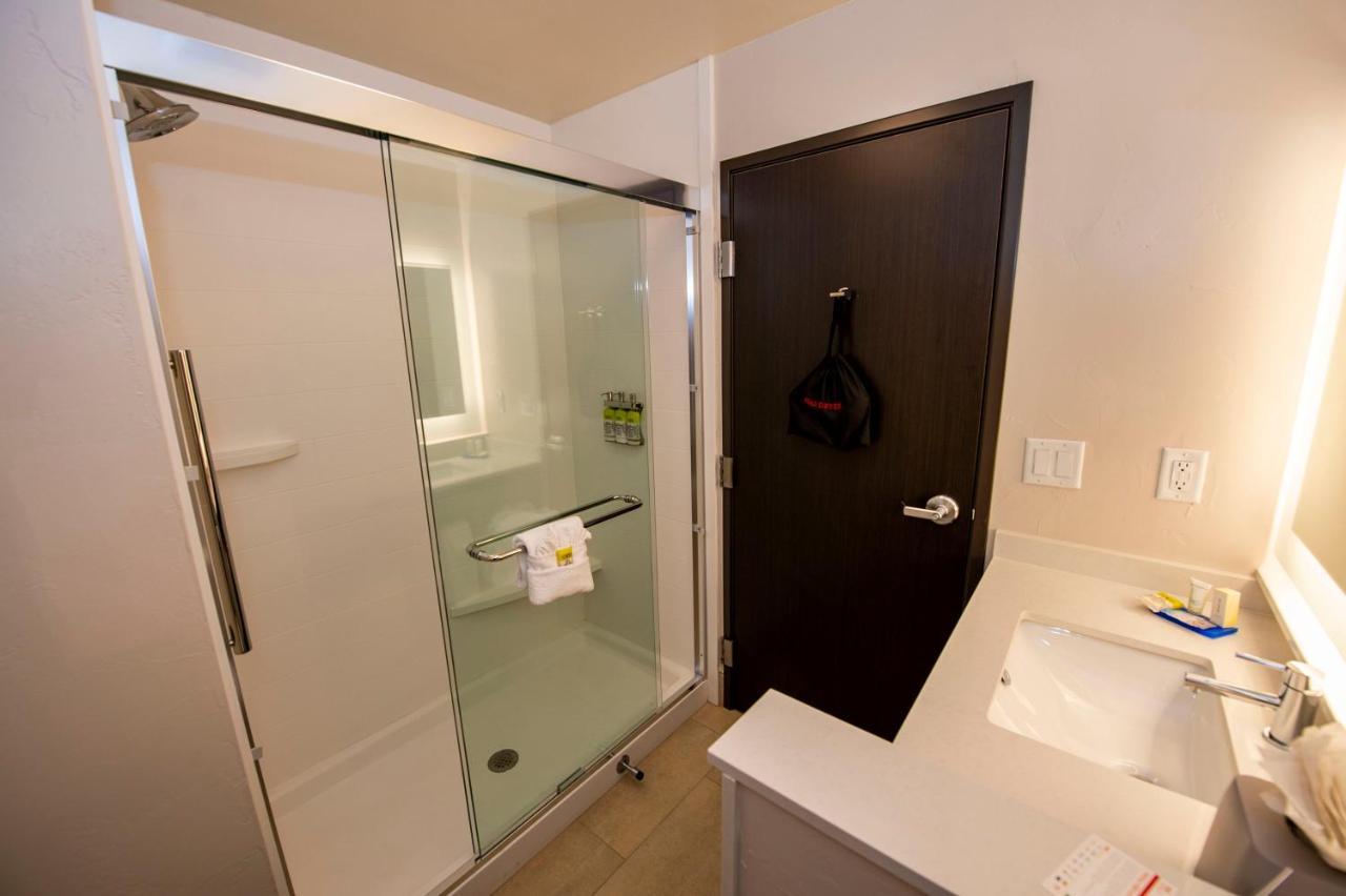 Hotel Express & - Afa Northgate By Ihg 2*
