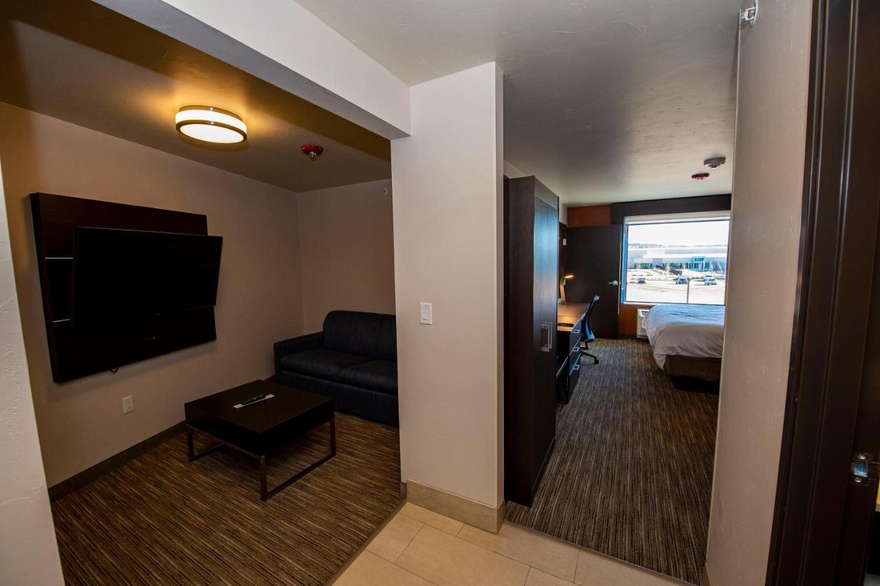 Express & - Afa Northgate By Ihg Hotel