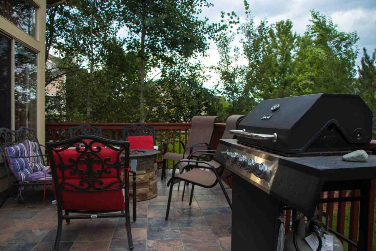 Gateway To Luxury, 5,573sf, 5br, 2ks & 4qs Beds, 4ba, 3fp, Sleeps 12