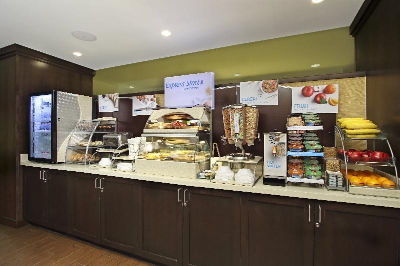 Express - - First & Main By Ihg Hotel Colorado Springs